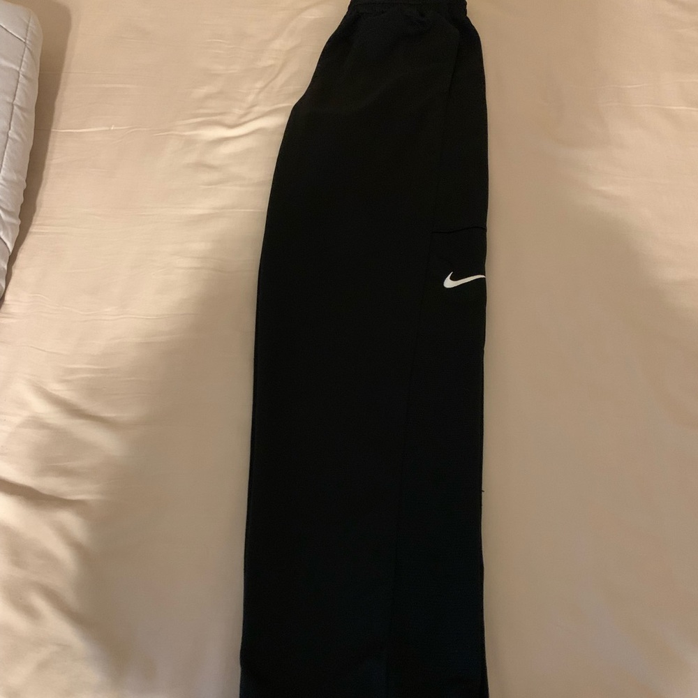Nike Dri-Fit pants. With pockets and drawstring. Juniors small Cross site listed